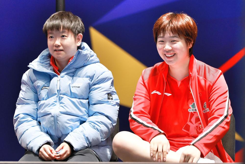 乔丹篮球传奇之路从芝加哥王朝到全球偶像持续影响几代球迷成长历程